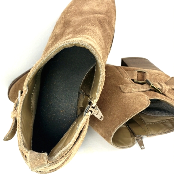 Sonoma Sonya Taupe Suede, Western Style, Heeled Bootie. Women's Size 7.5M - Picture 10 of 11